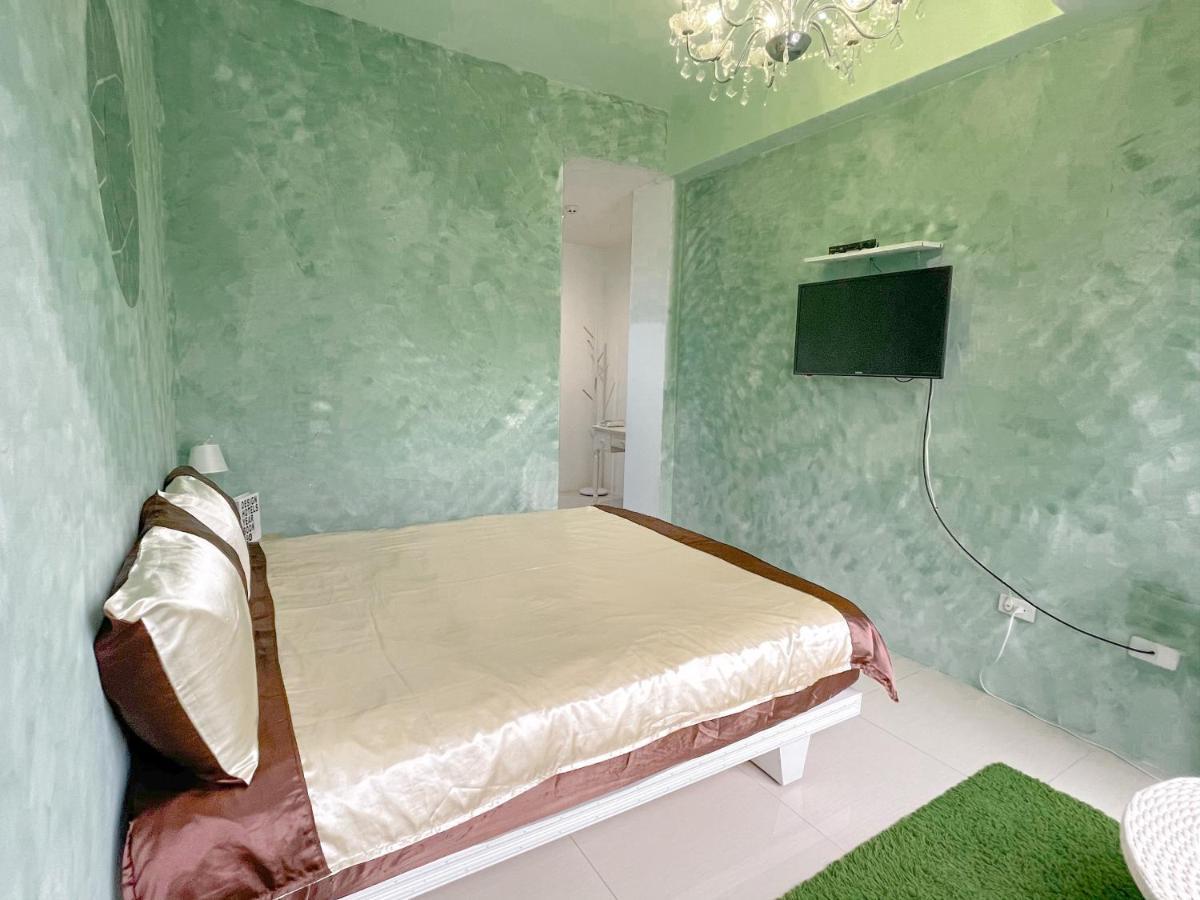Kaohsiung Raifong Corner Homestay ภายนอก รูปภาพ